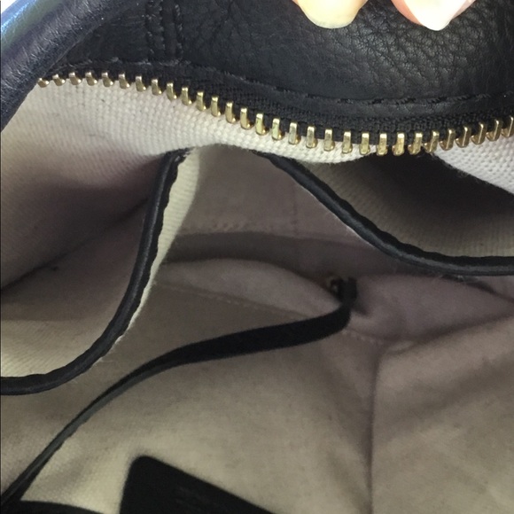 Michael Kors Handbag 🌟 - Picture 5 of 8